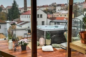 Luxusní pobyt s privátním střešním wellness